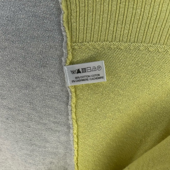 Women’s Lisa Todd Yellow Cream Long Sleeve Heart Sweater Designer Size Medium - Picture 4 of 4